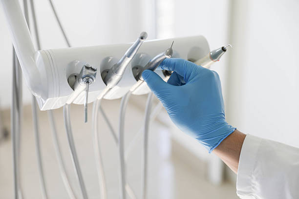 Professional Emergency Dentist technician working in Massanutten, VA